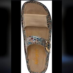 ALEGRIA KEARA FAWN STRAP SANDAL SZ.40